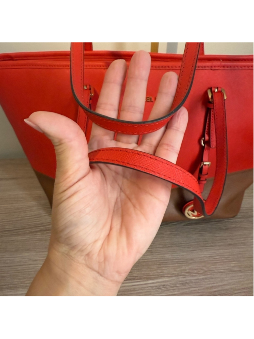 Michael Kors Jet Set Tote Colorblock Heritage Bag Red and Brown GREAT Condition - Picture 7 of 12